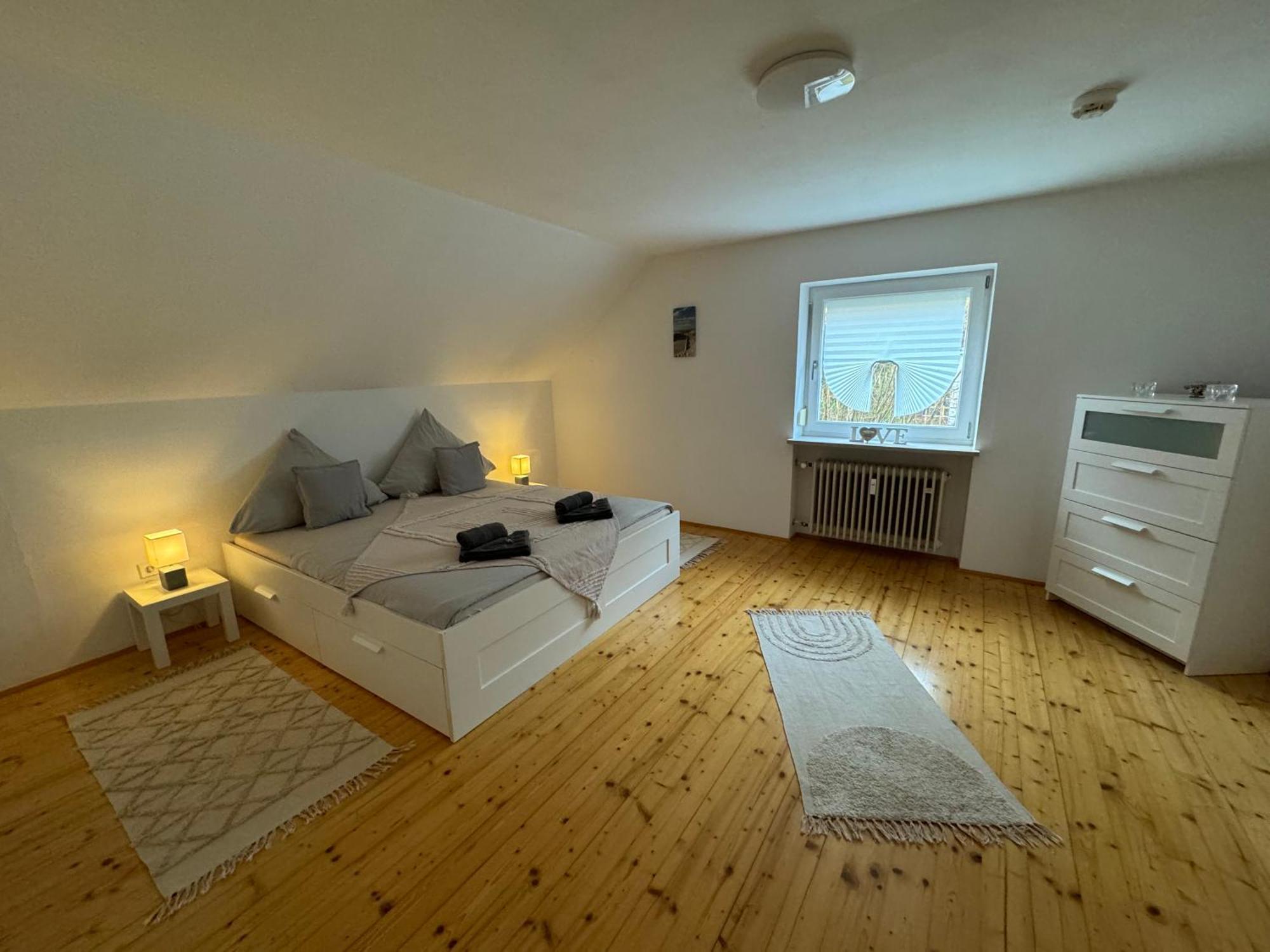 Fewo Boho 110 Qm Mit Bergblick 3 Min Bahnhof Lejlighed Laufen Eksteriør billede